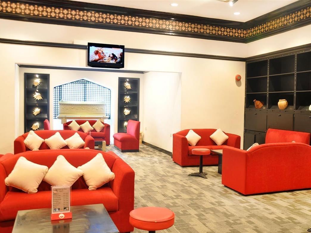 Tulip Downtown 3*