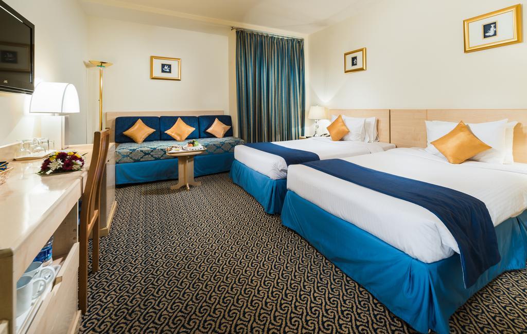 Hotel Tulip Downtown 3*